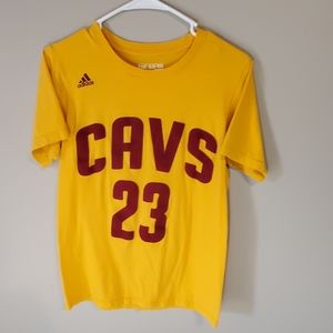 Cavs tshirt